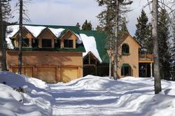 Hidden Lake Awesome Alpine Retreat